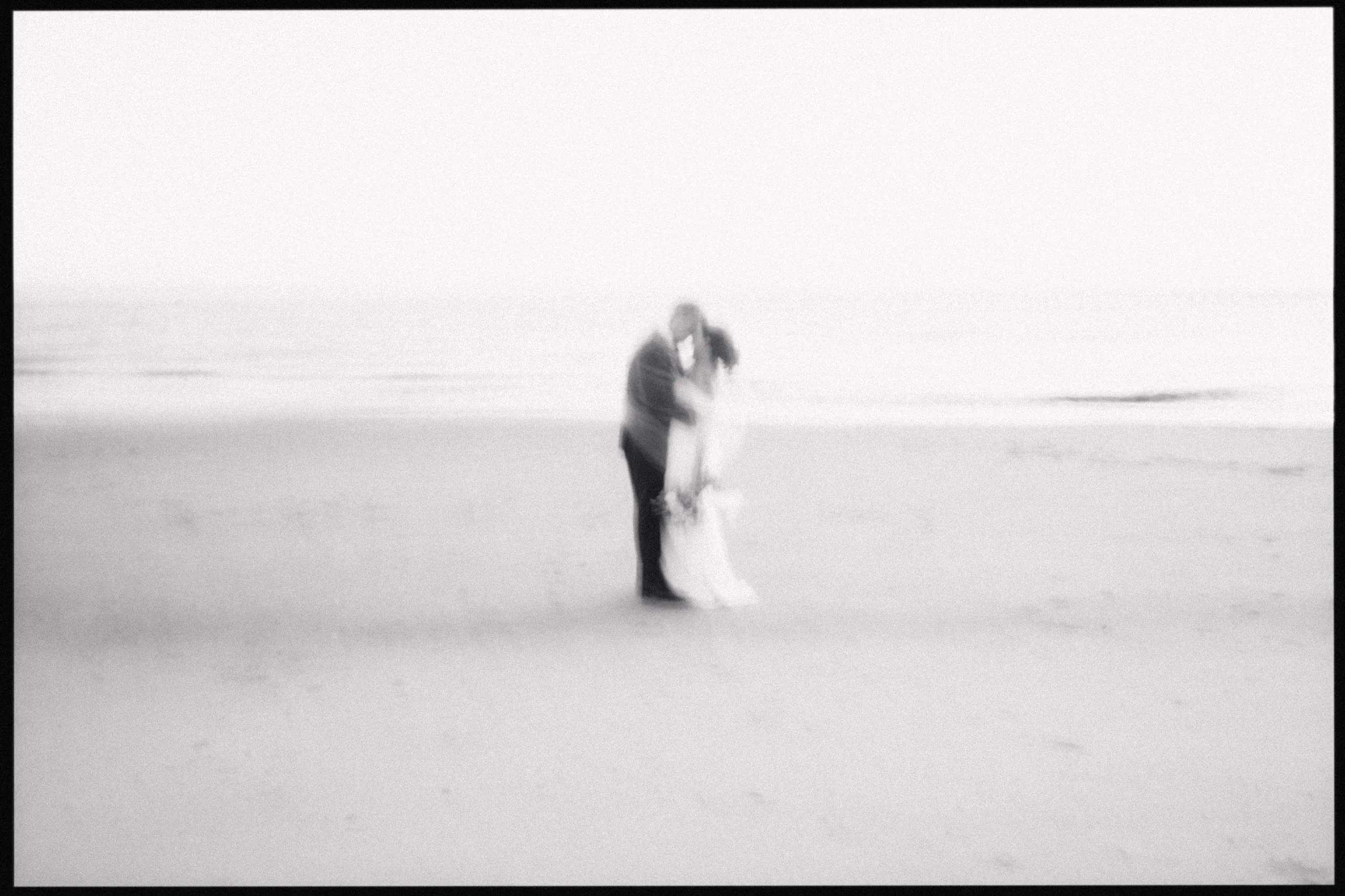 Ocean Isle Beach Airbnb wedding photo 86