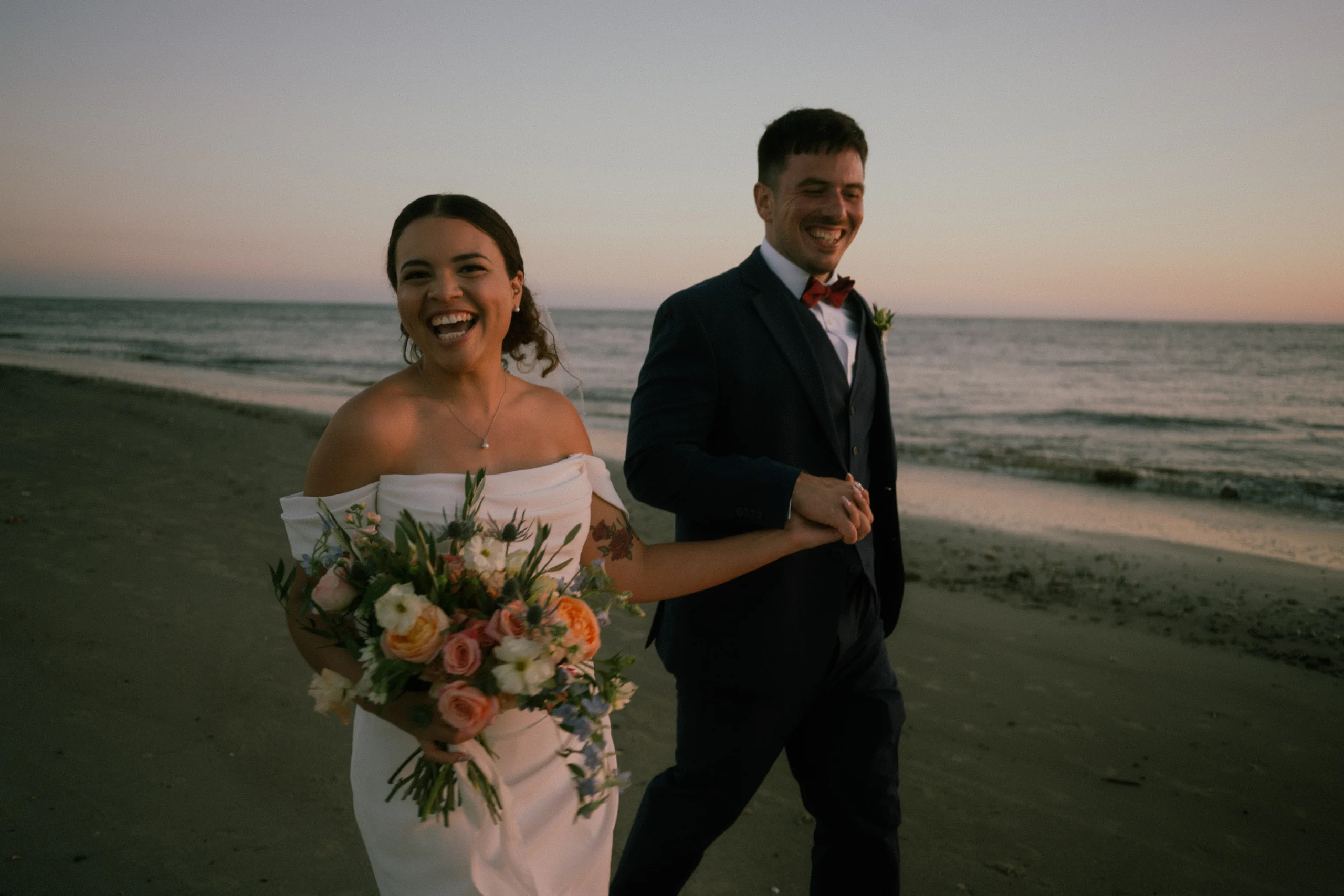 Ocean Isle Beach Airbnb wedding photo 91