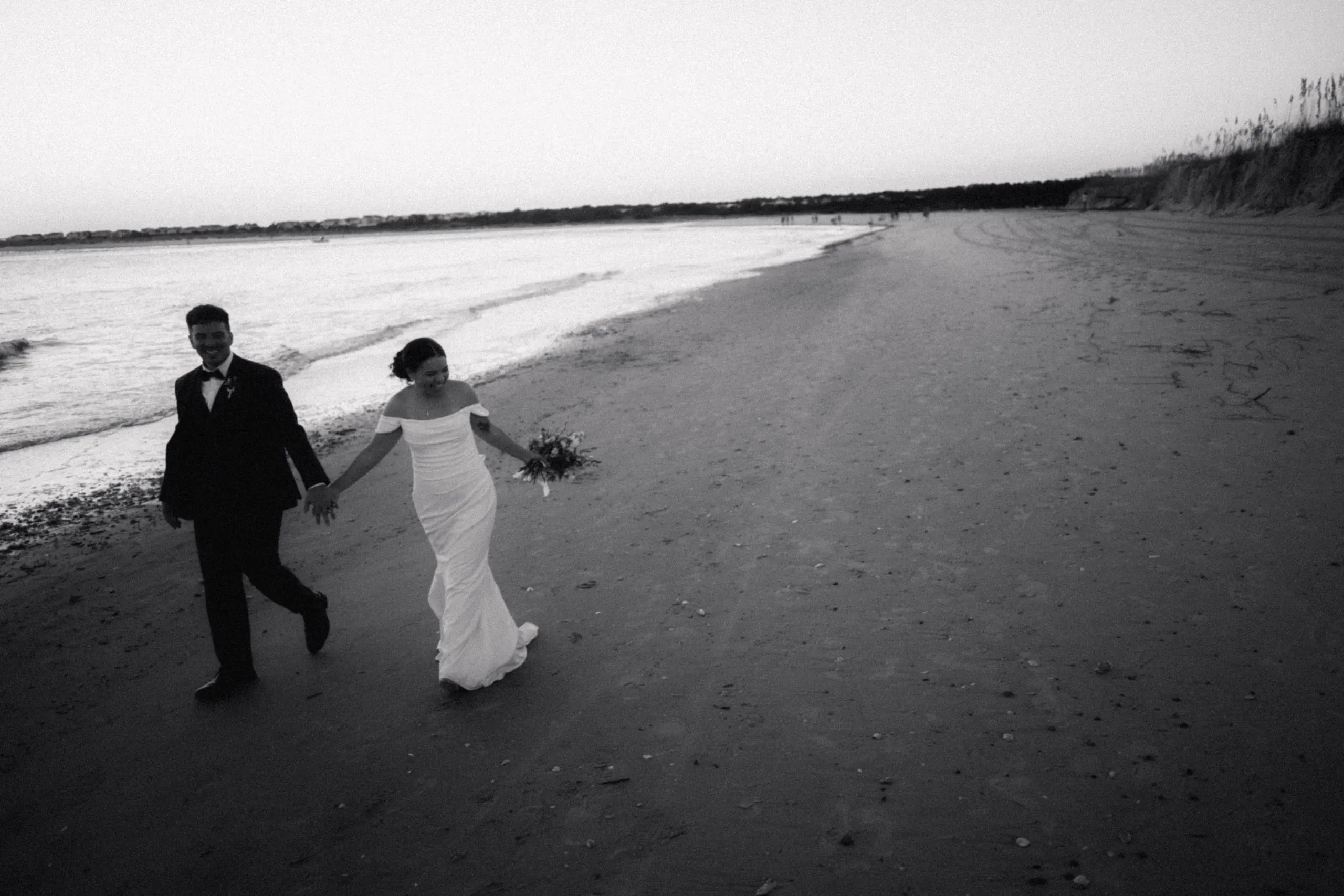 Ocean Isle Beach Airbnb wedding photo 102